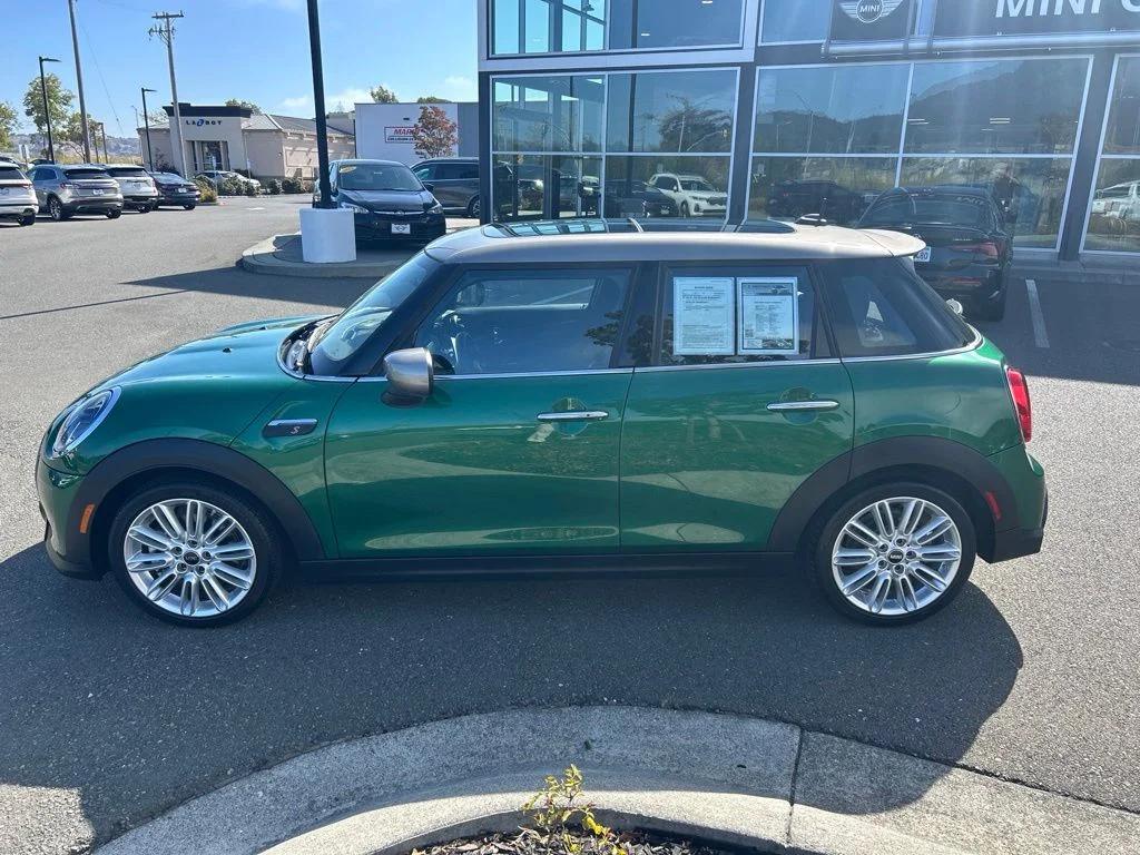 mini hardtop 4 door 2024 WMW53DK06R2U69402 image mini hardtop 4 door 2024 WMW53DK06R2U69402 image